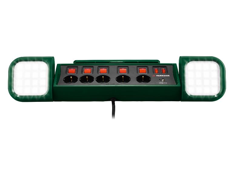 LED-werklamp met stekkerdoos