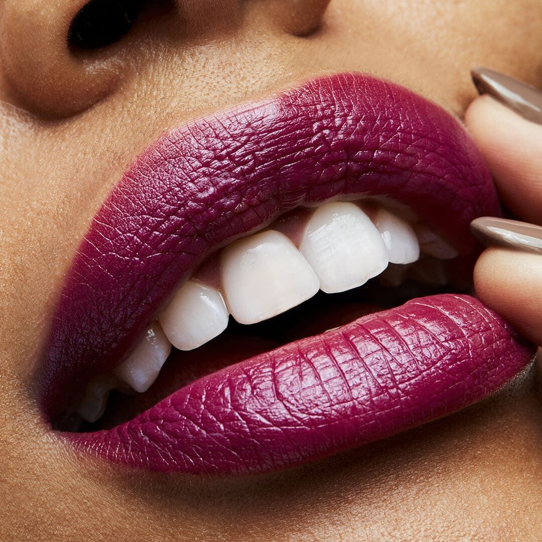 MAC SATIN LIPSTICK