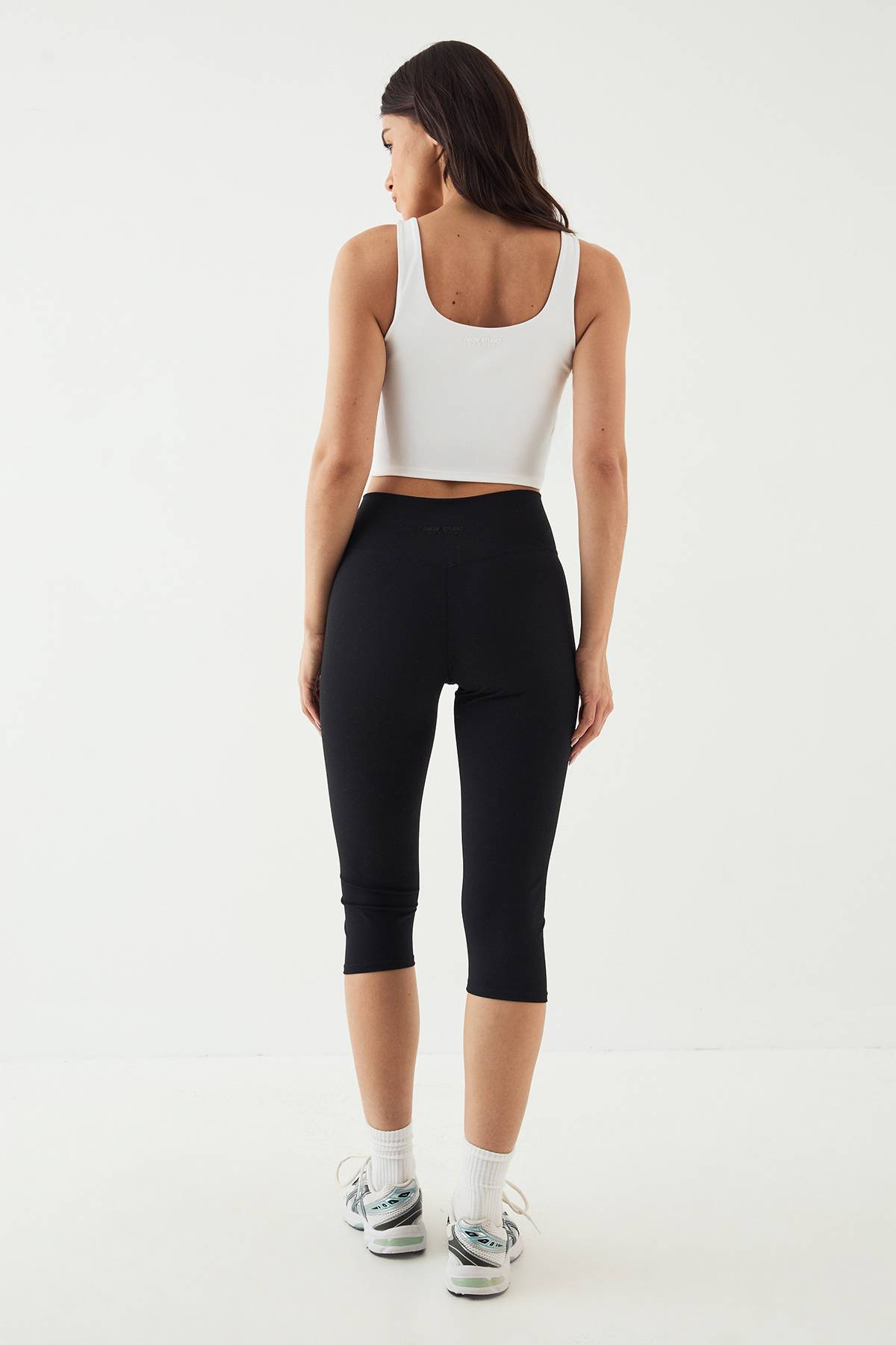 DSGN Studio Legging Capri Taille Enveloppante Ultra Sculptant