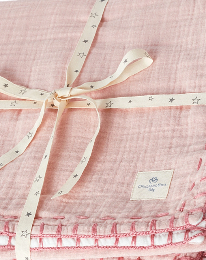 Kuscheldecke EMBROIDERED (100x100) in powder pink/ecru