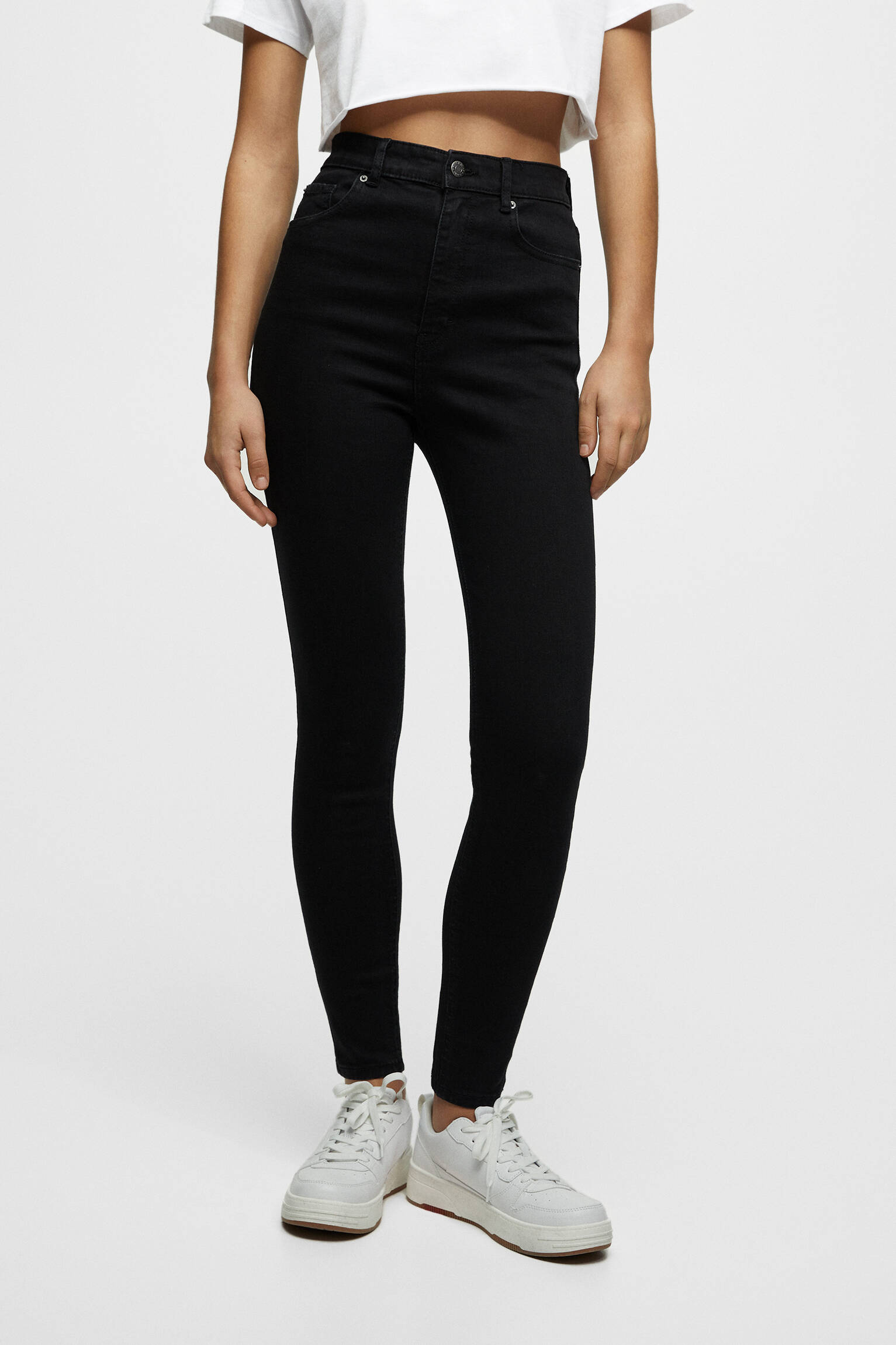 CALÇA JEANS SKINNY DE CINTURA ALTA - PRETA