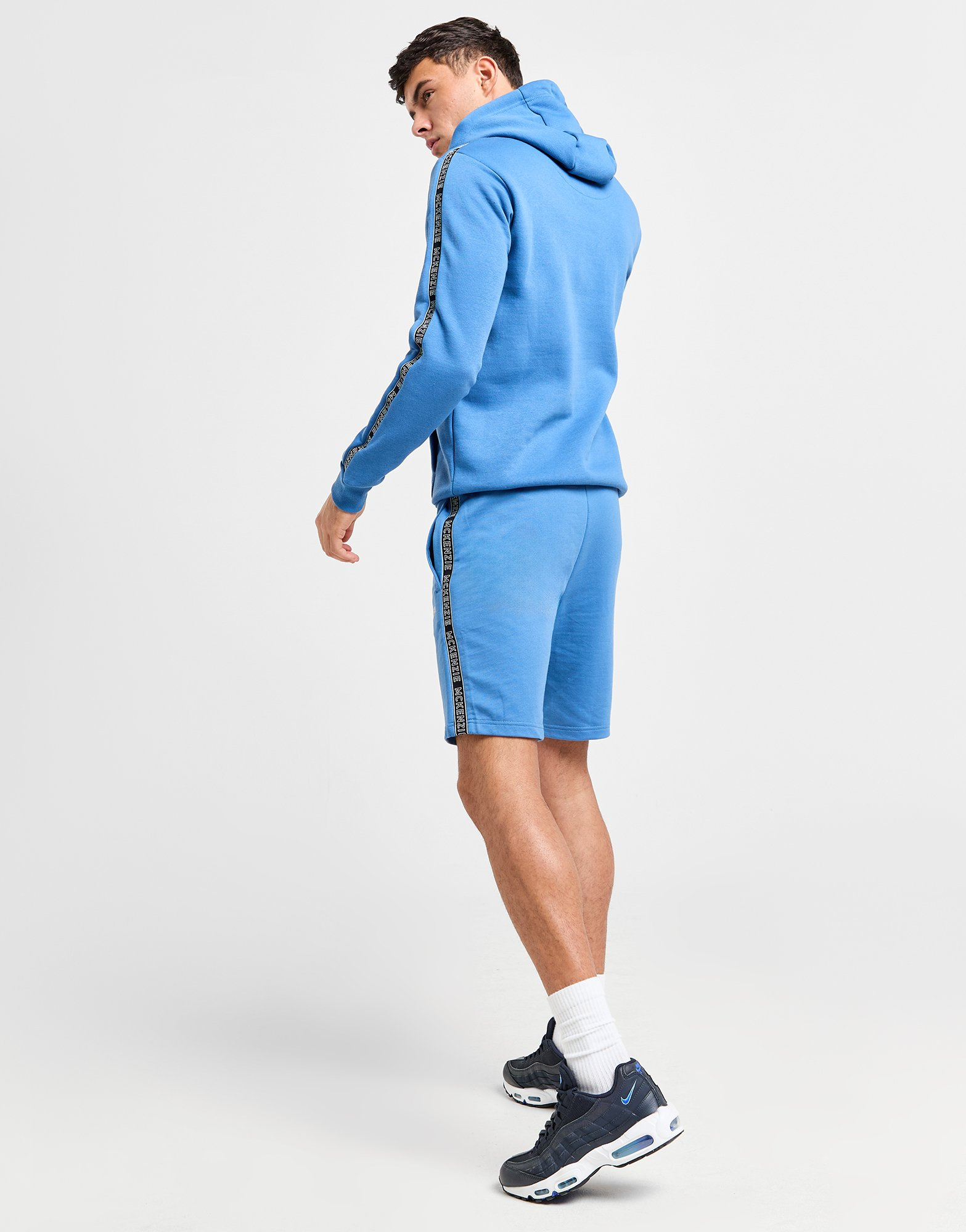 McKenzie Ensemble Sweat à Capuche/Short Essential Tape Homme