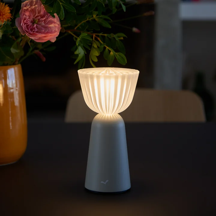 Fermob - Swing LED Akkuleuchte, gletscherminze