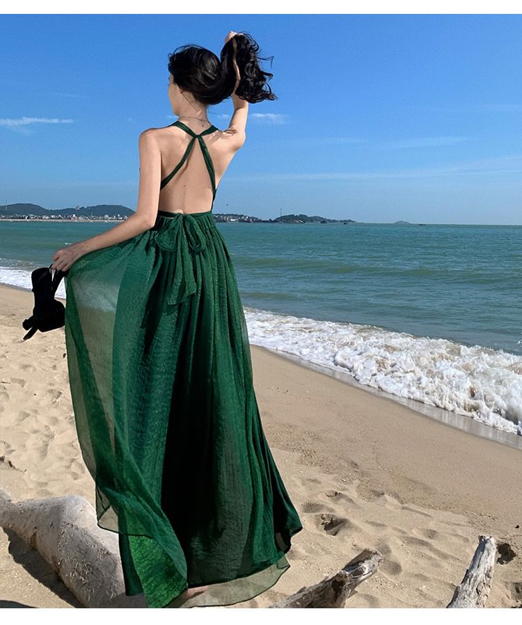 Moanum - Halter V-hals Effen Maxi A-lijn Jurk met Open Rug en Split