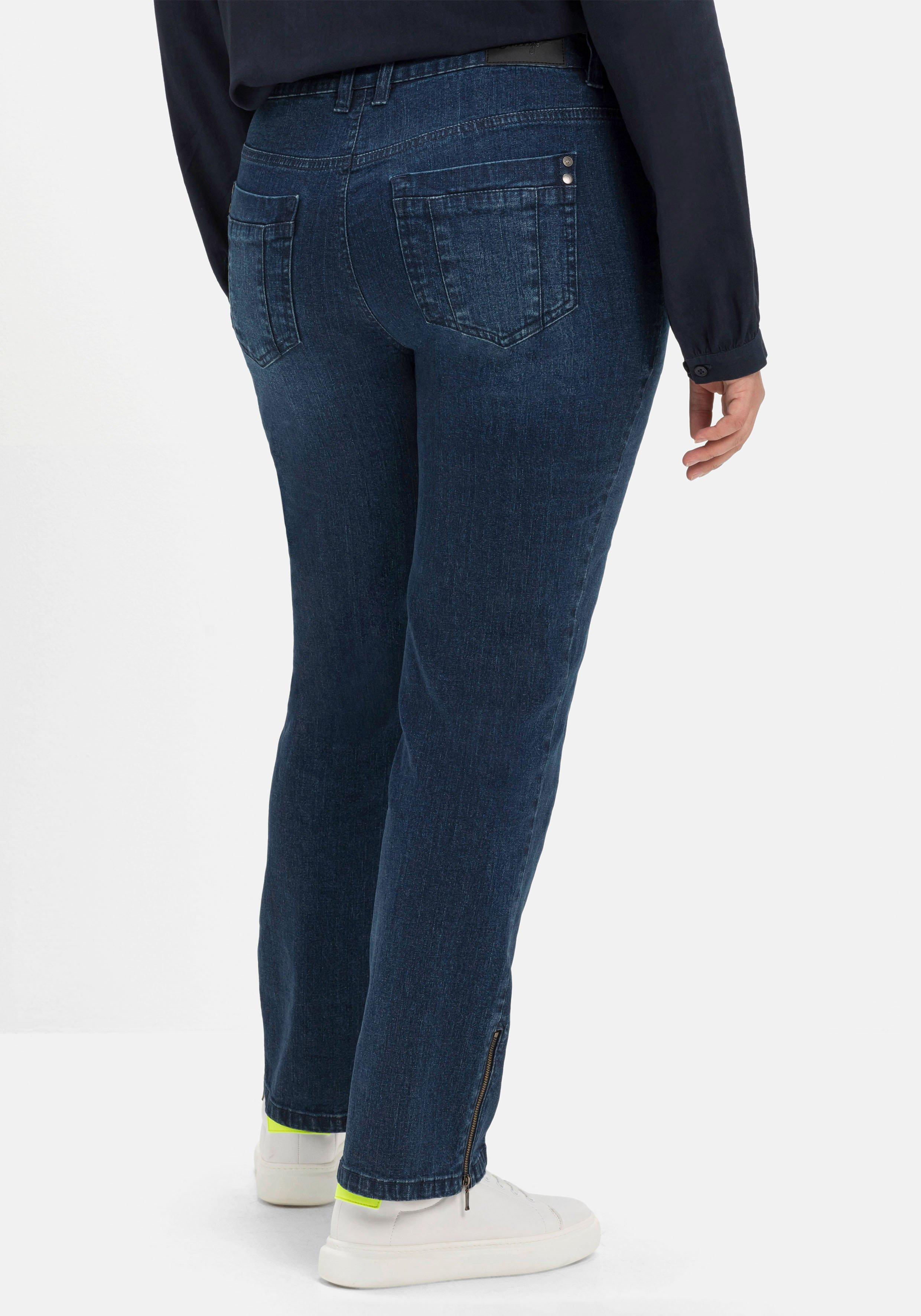 Gerade Jeans mit Teilungsnaht und Zipper am Saum