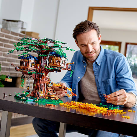 LEGO® Ideas 21318 Trætophus