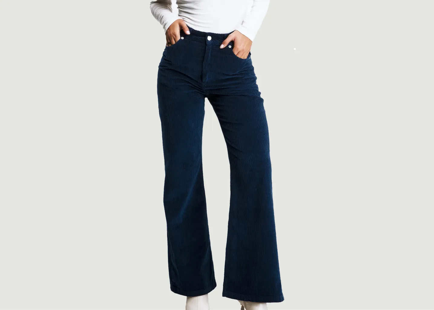 Pantalon Flare en velours côtelé Côtelé Paris