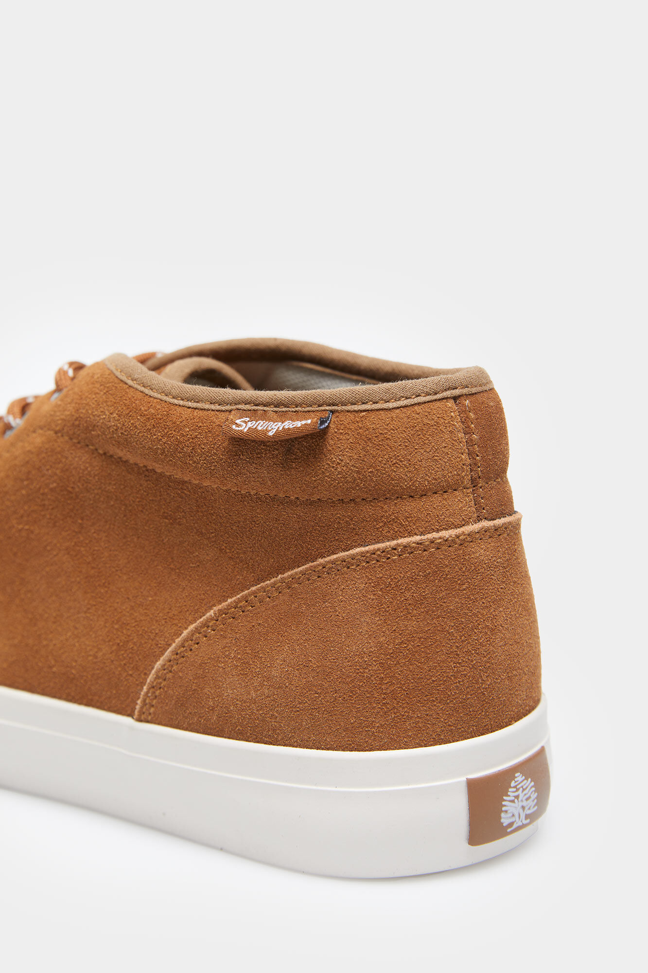 Botas esportivas de couro até o tornozelo