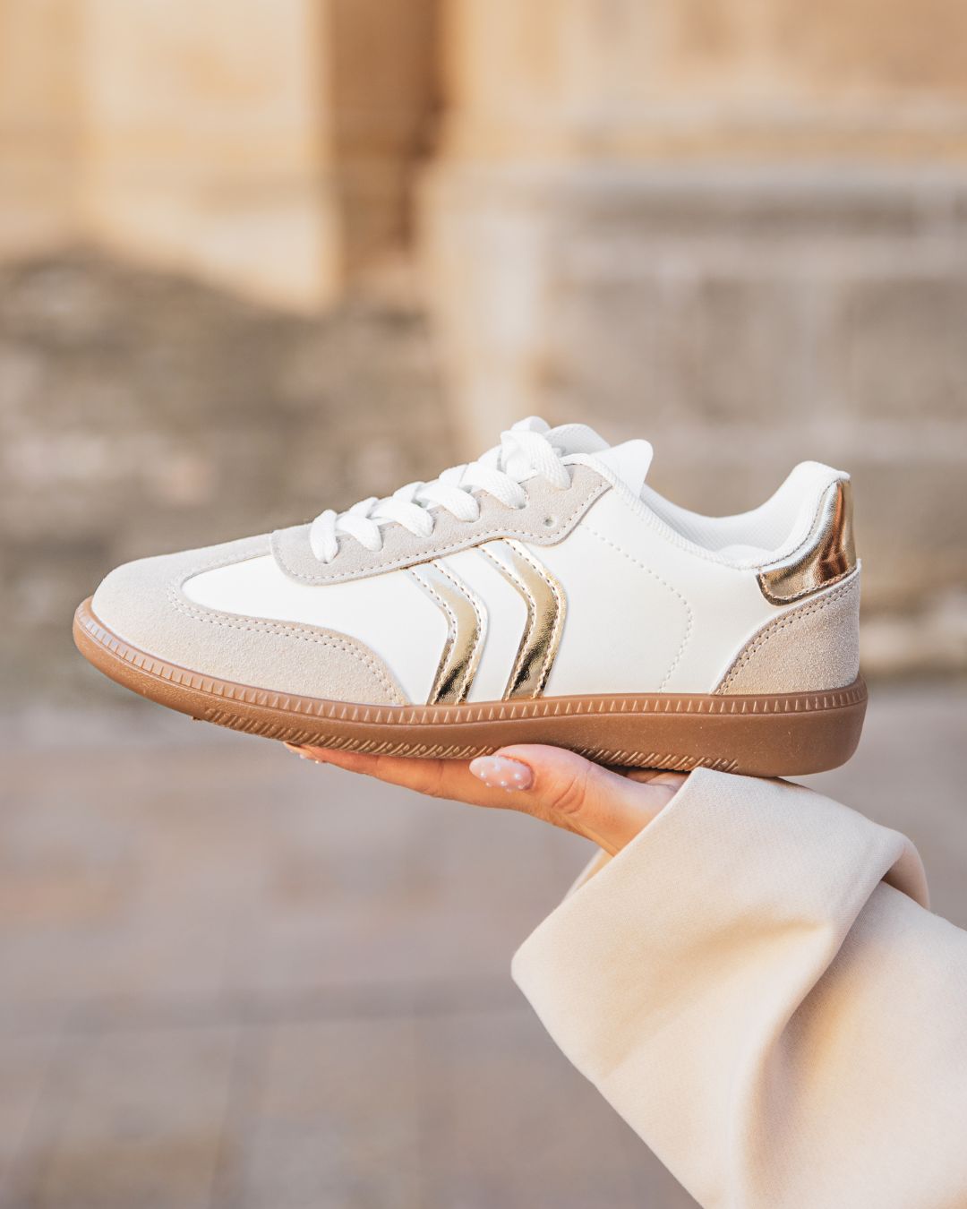 Basket femme dorée et blanche à lacets - Soizic