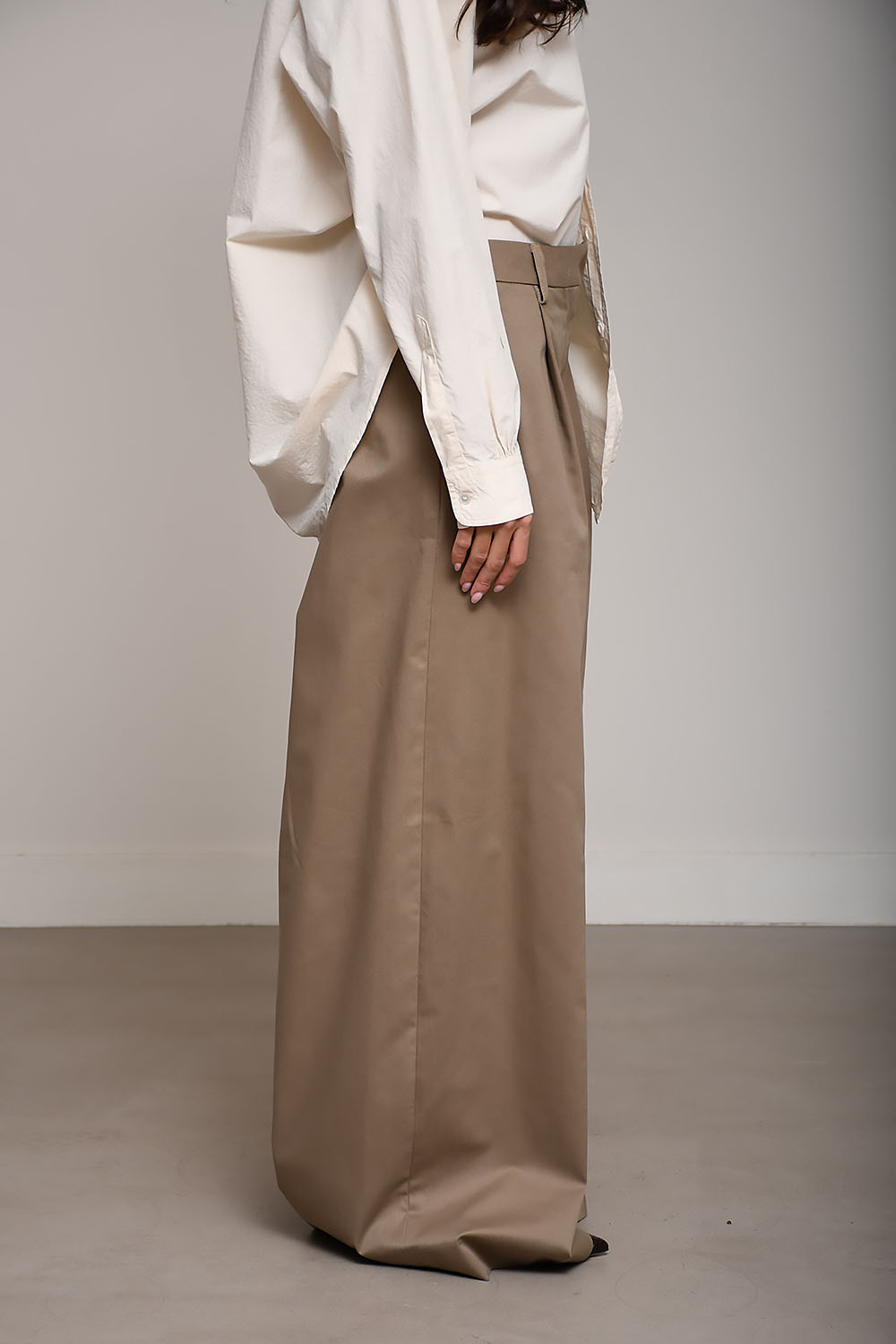 Deva cotton straight-leg pants
