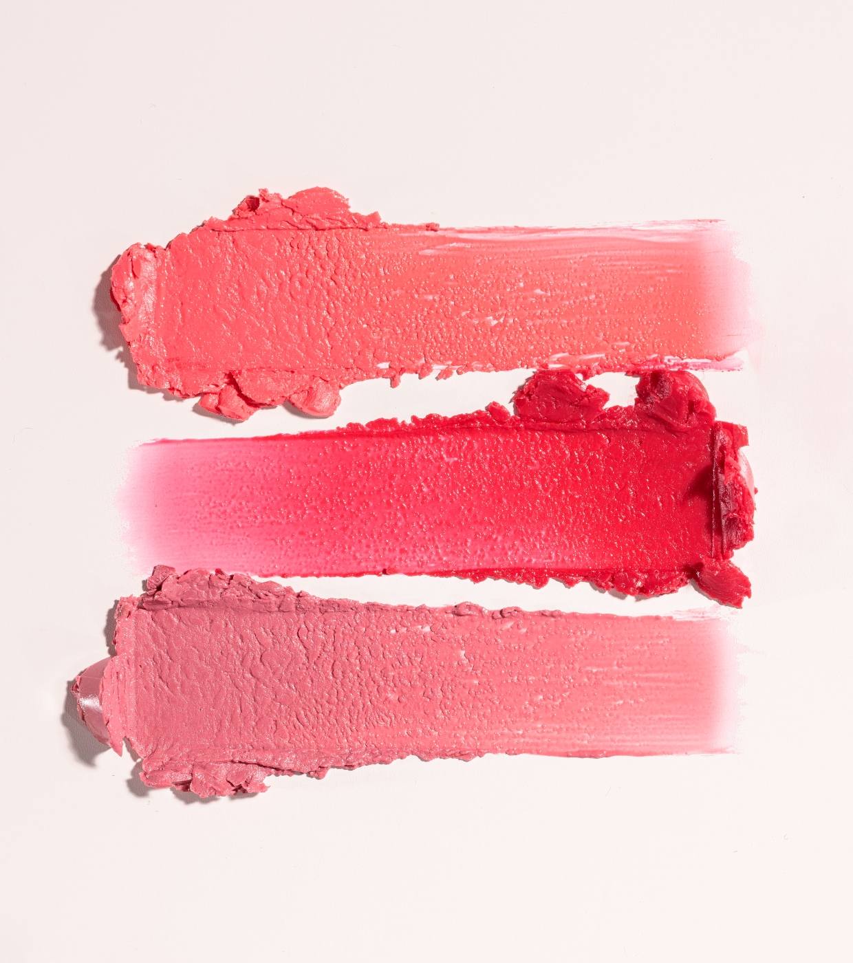 Everybody London - *Fluff Collection* - Batom Volumizador - Juicy Kiss