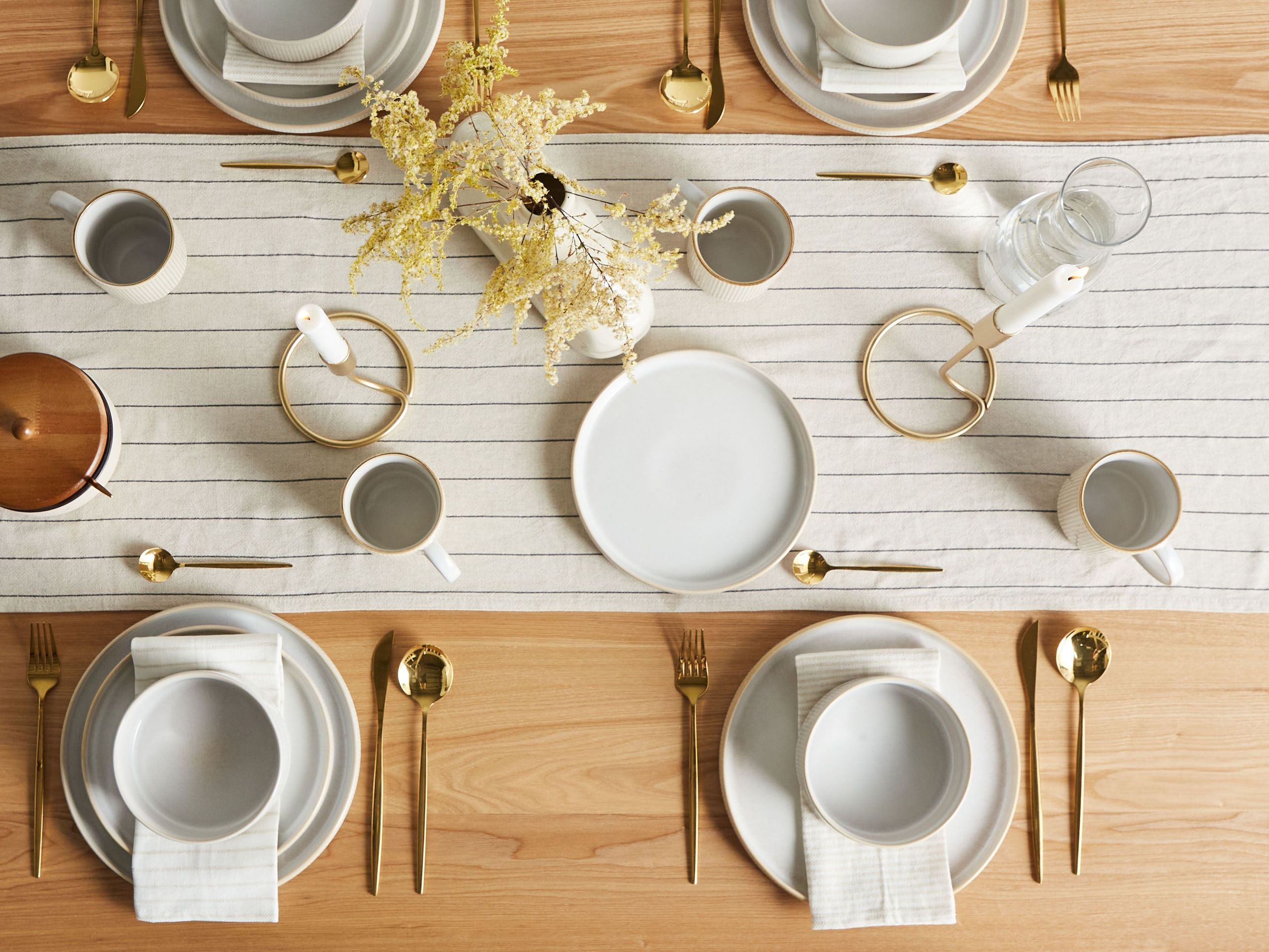 Beliani - SPIKENARD - Serviesset 24 delig - Off-white - Steengoed