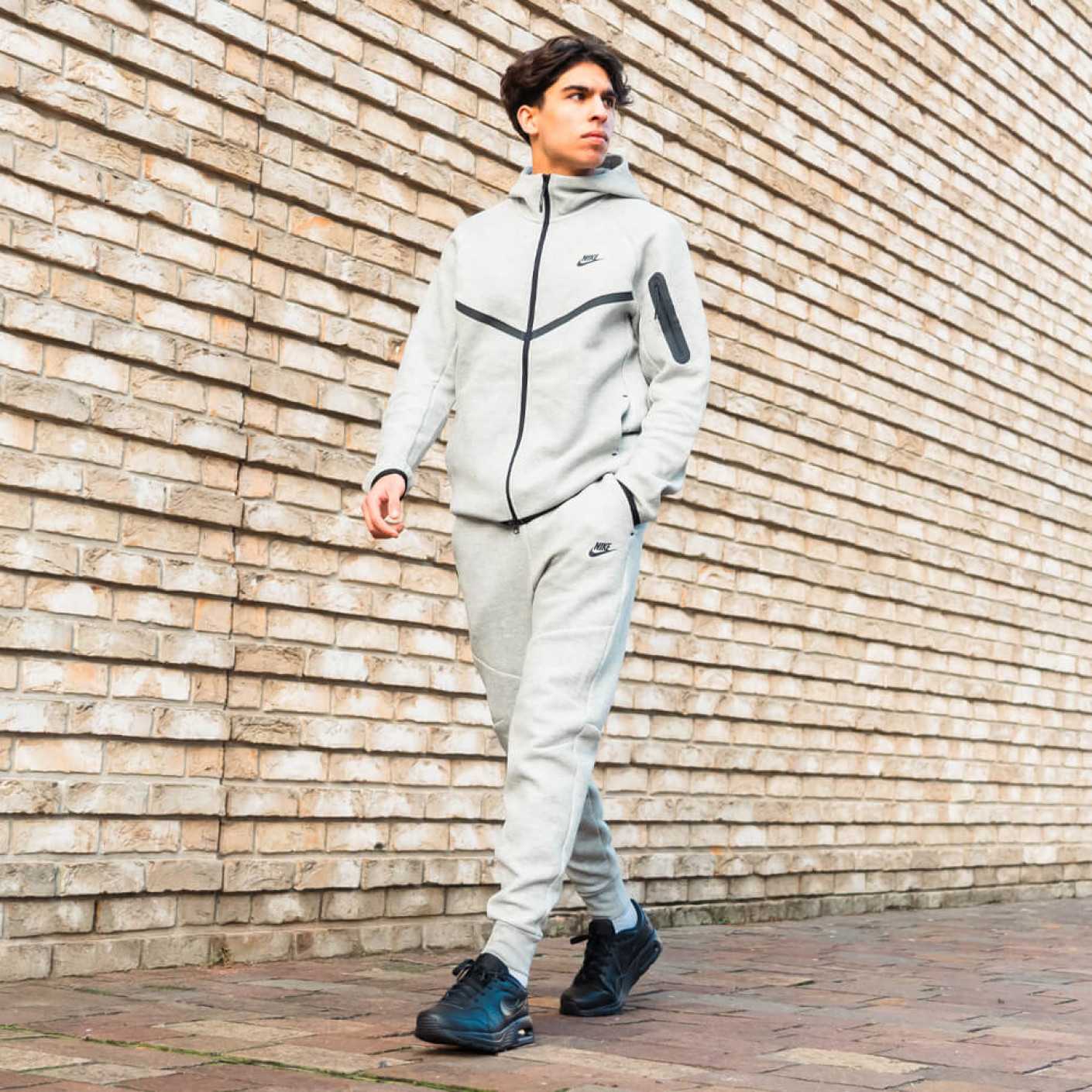 Nike Tech Fleece Sportswear Trainingspak Lichtgrijs Zwart