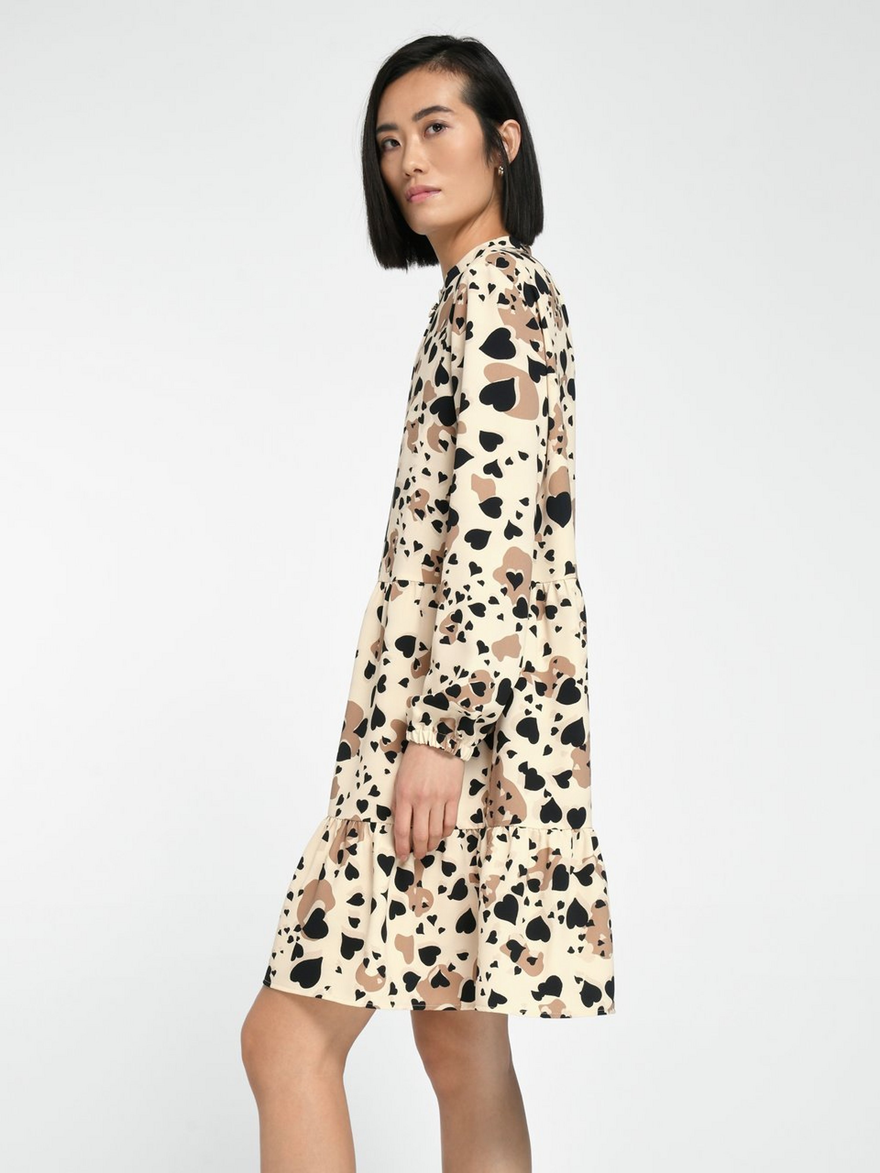 Kleid mit Stehkragen