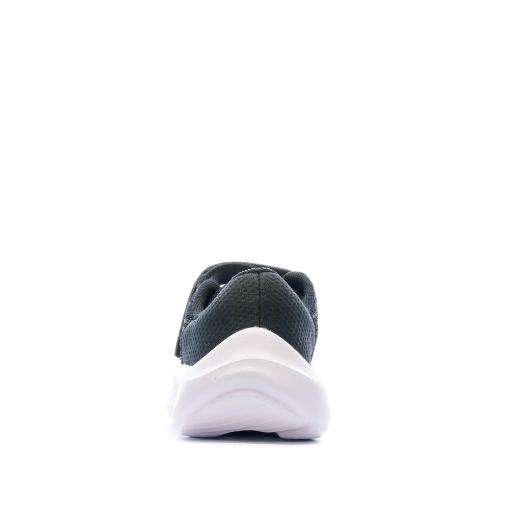 Under Armour Baskets Noir Garçon Under Armour Pursuit 3 Ac