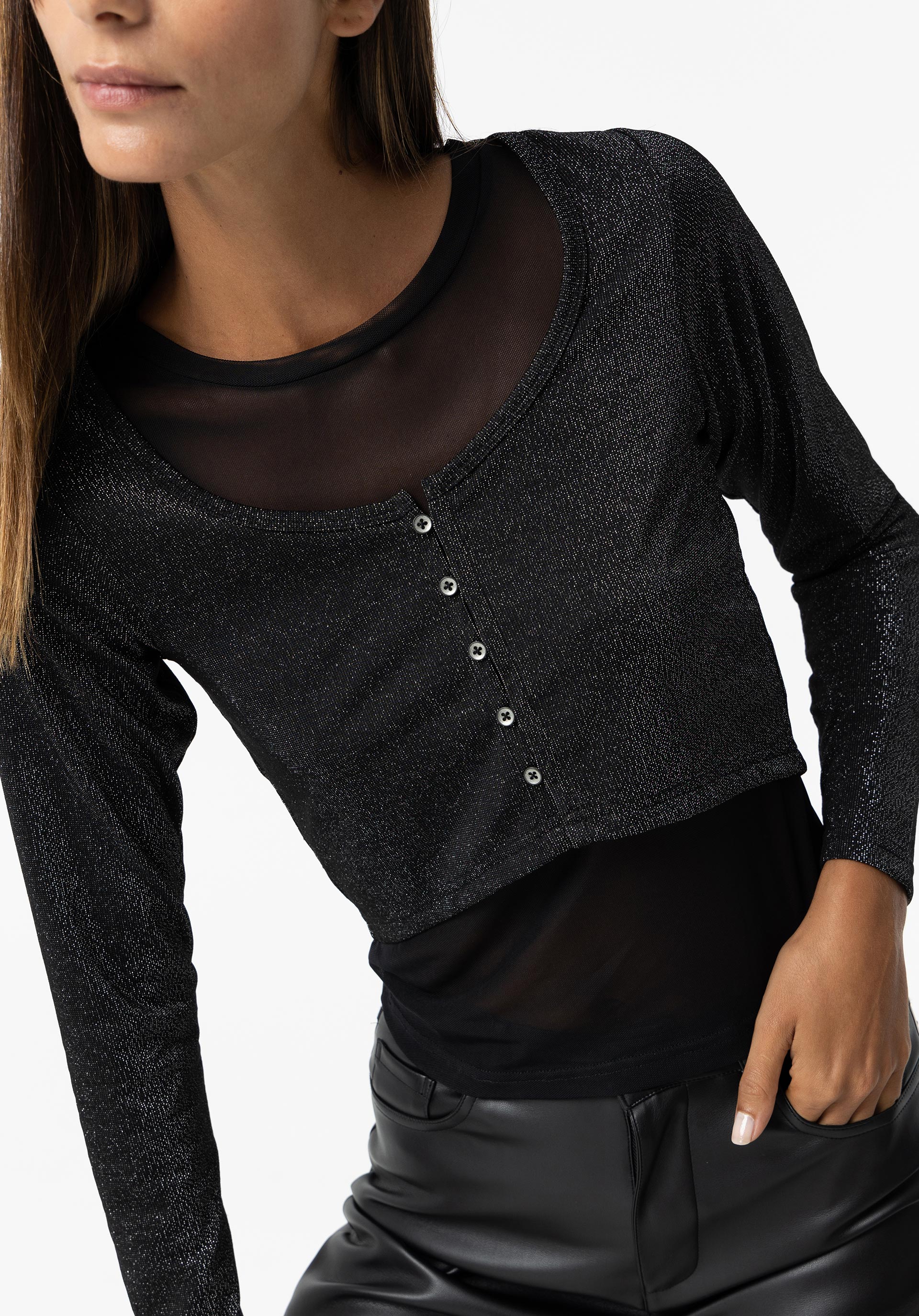 T-shirt Mesh com Sobreposição