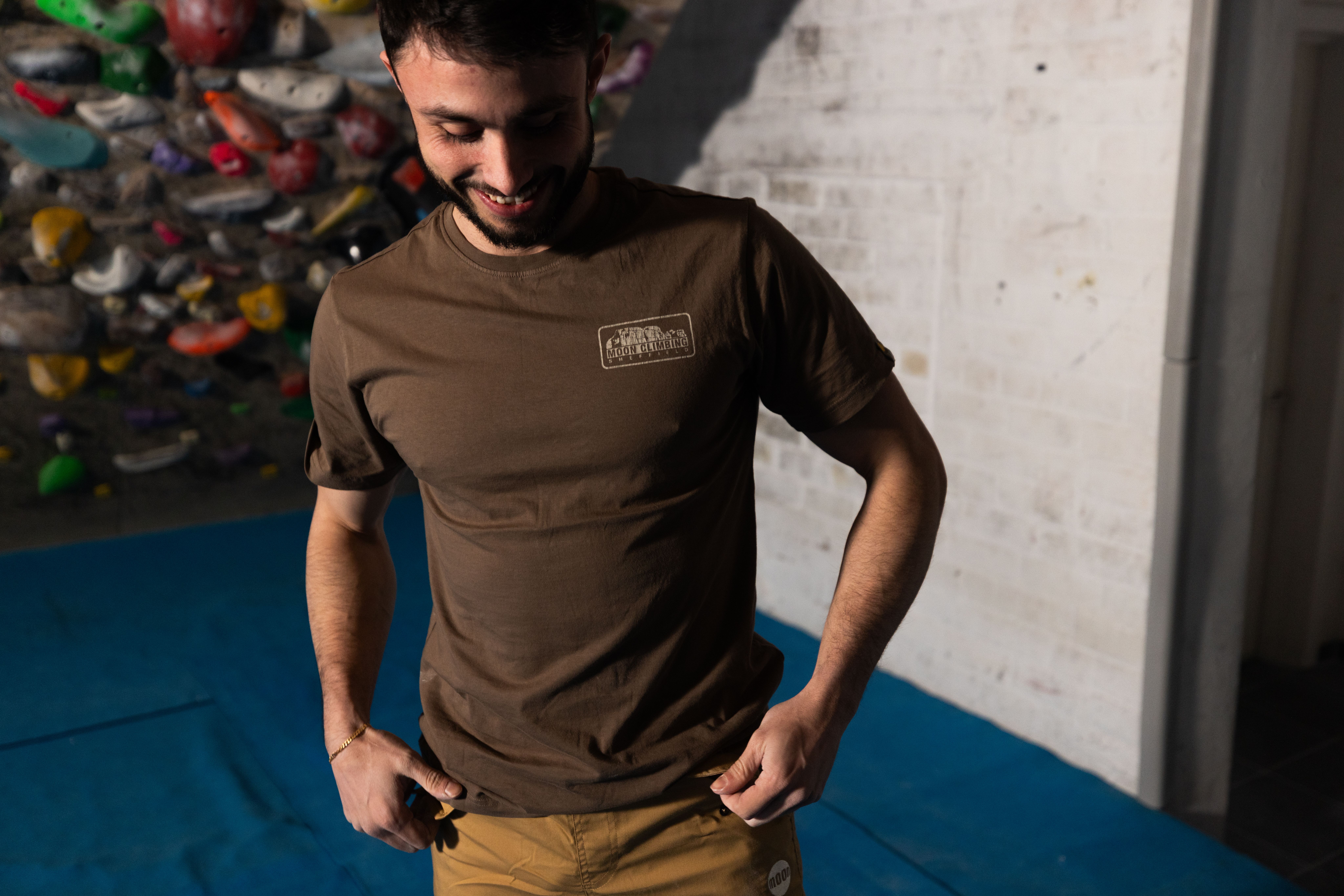 Moon Climbing Moon Printed badge TS