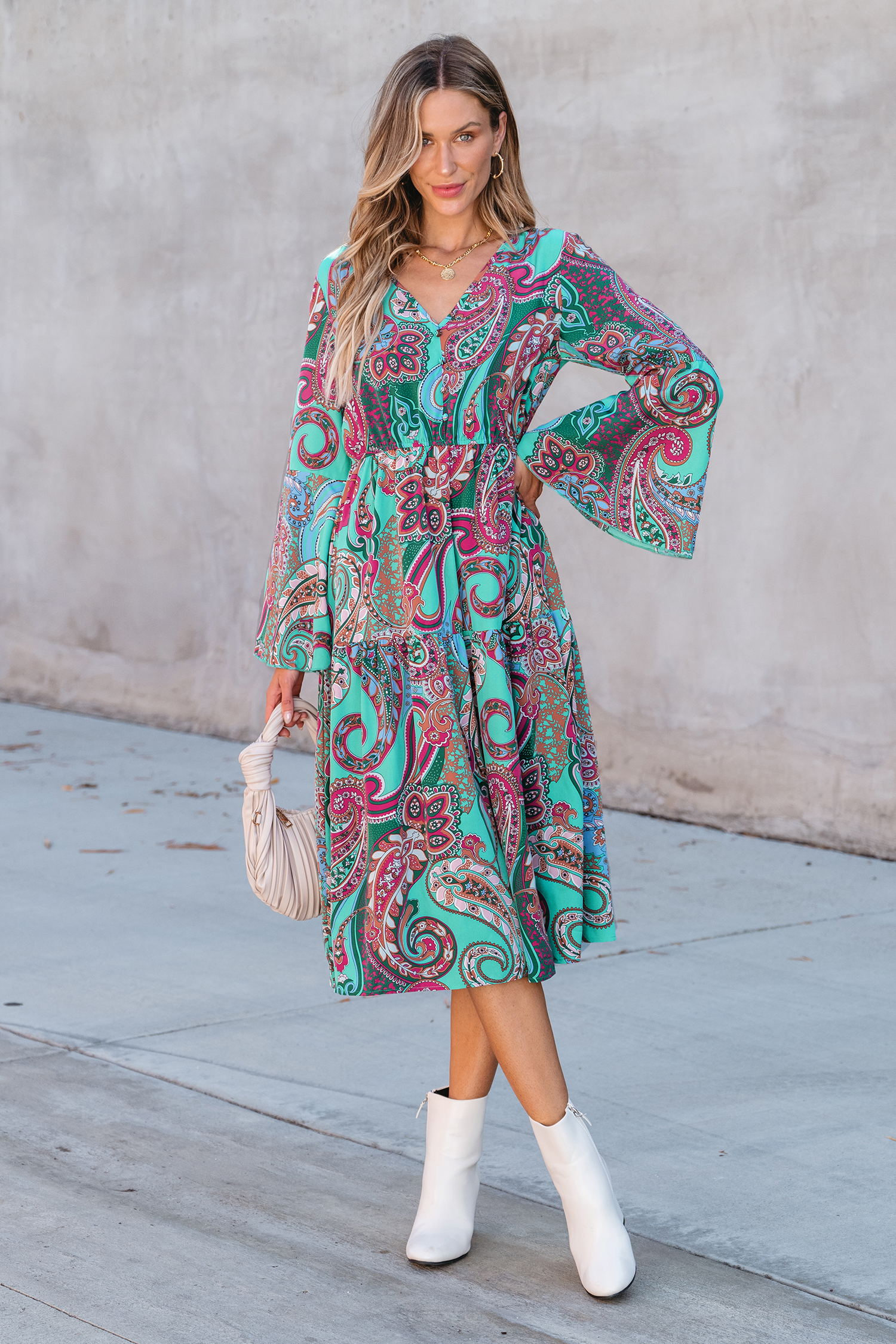 Robe midi à manches en cloche paisley