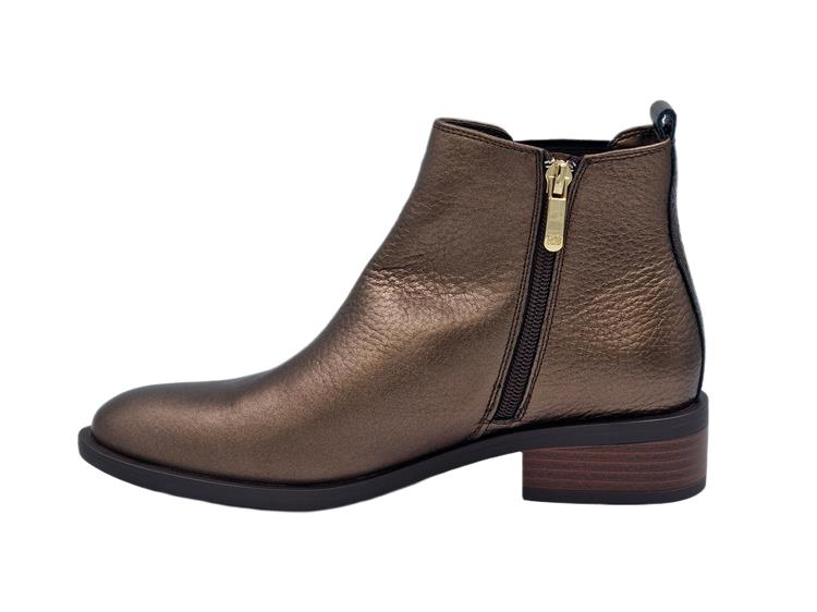 Regarde le Ciel TESSY-01 7307 DK BROWN