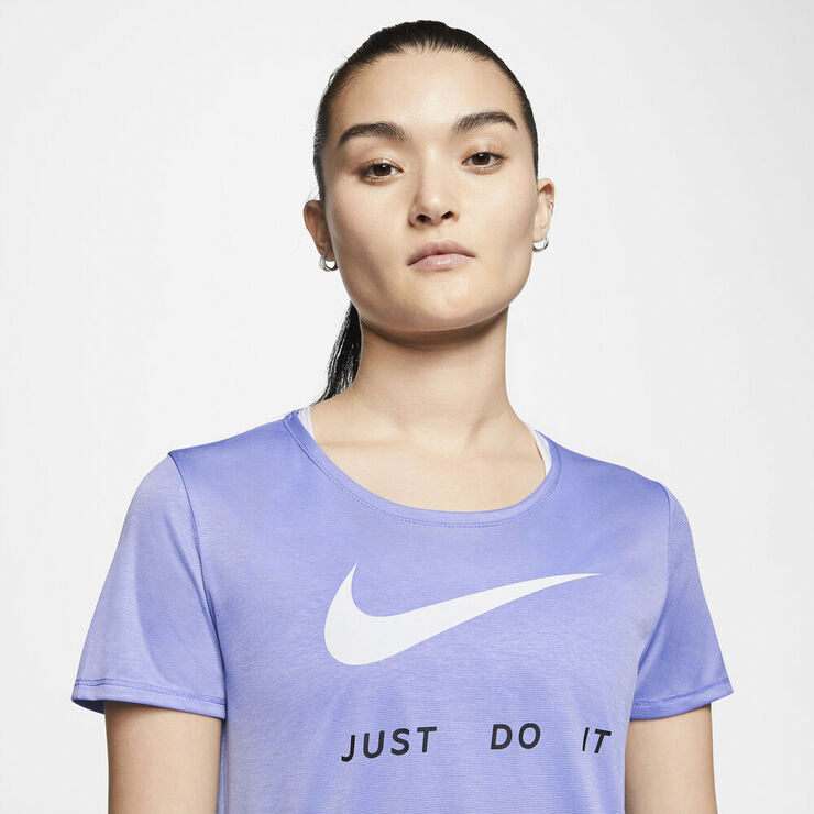 Nike Lobe T Shirt Lilla