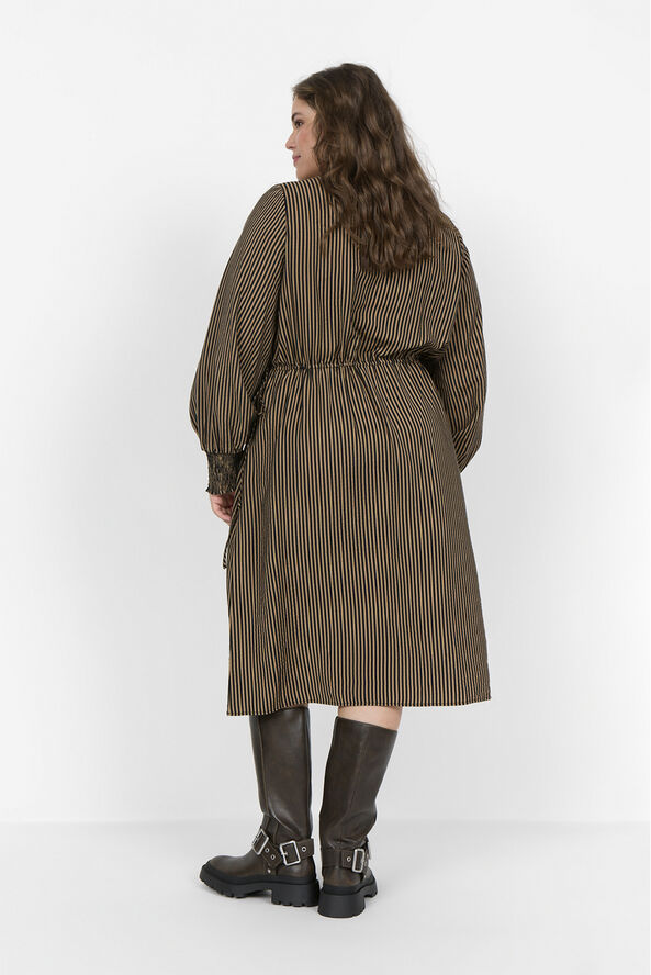 Wasabiconcept Curvy WA-GENTINA 4 Kjole Mørk sand 8404c mørk sand
