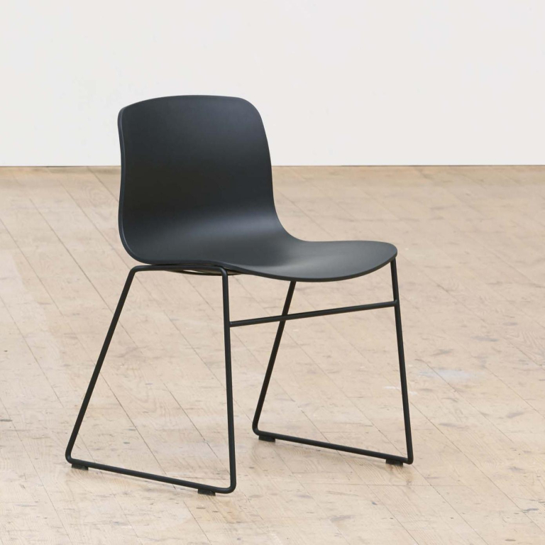 Hay AAC08 stoel zwart onderstel Black