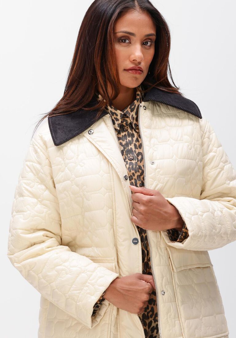 beige ganni jassen shiny quilt jacket
