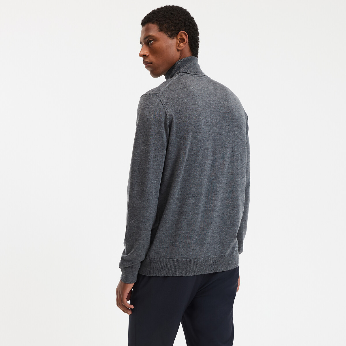 COLEÇÕES LA REDOUTE<br>Suéter de gola alta em lã merino, fabricado na Europa