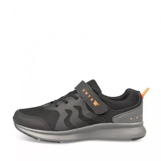 Baskets NOIR UNYK