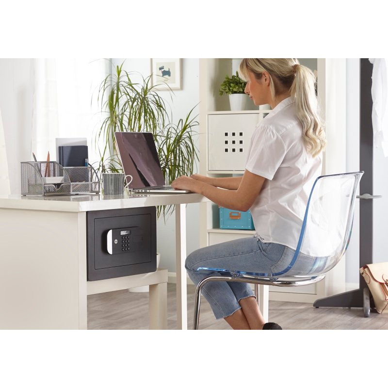 Coffre-fort Protection Maximum Haute Sécurité Biométrique motorisé 18,6 L - serrure électronique et à empreinte digitale Yale
