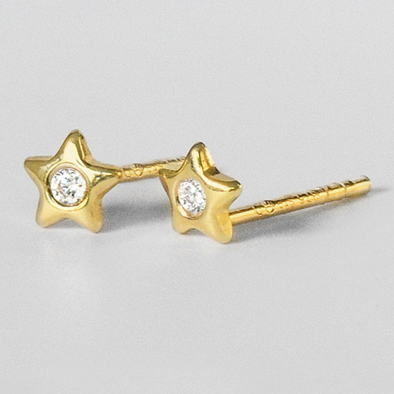 Instant d'Or Boucles d'oreilles enfant Etoile or jaune