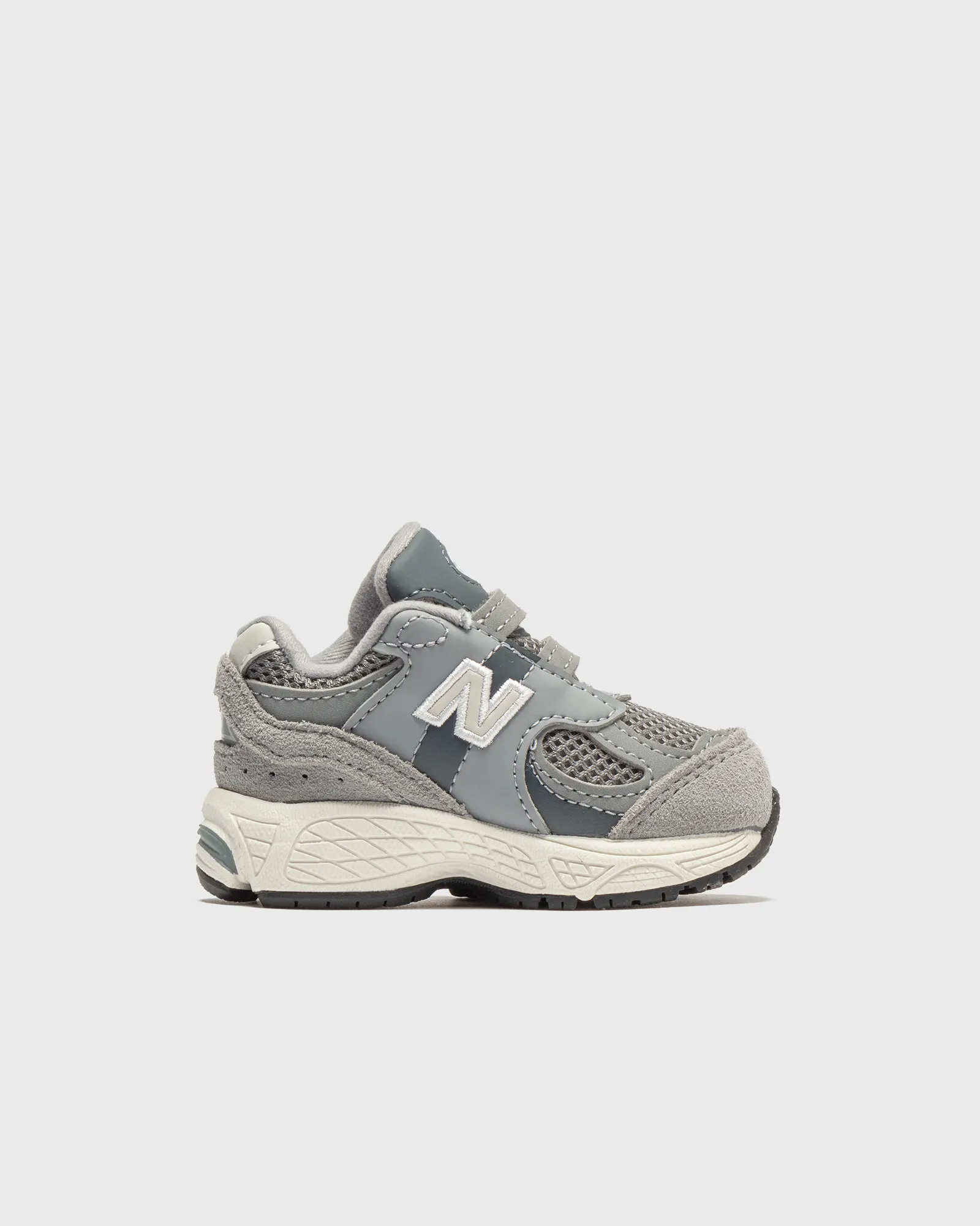 New Balance IV2002V1
