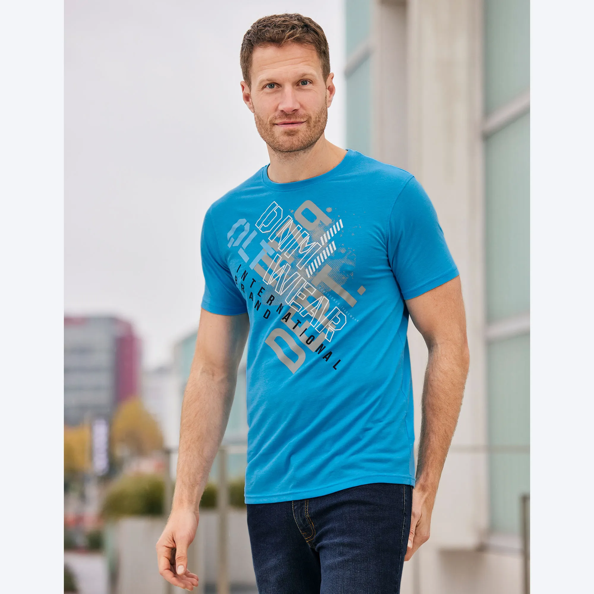 Herren-T-Shirt mit schickem Frontaufdruck