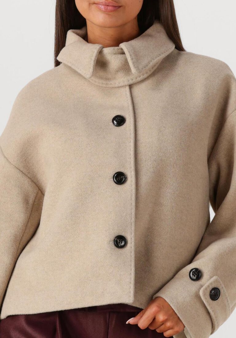 beige ruby tuesday jack mari