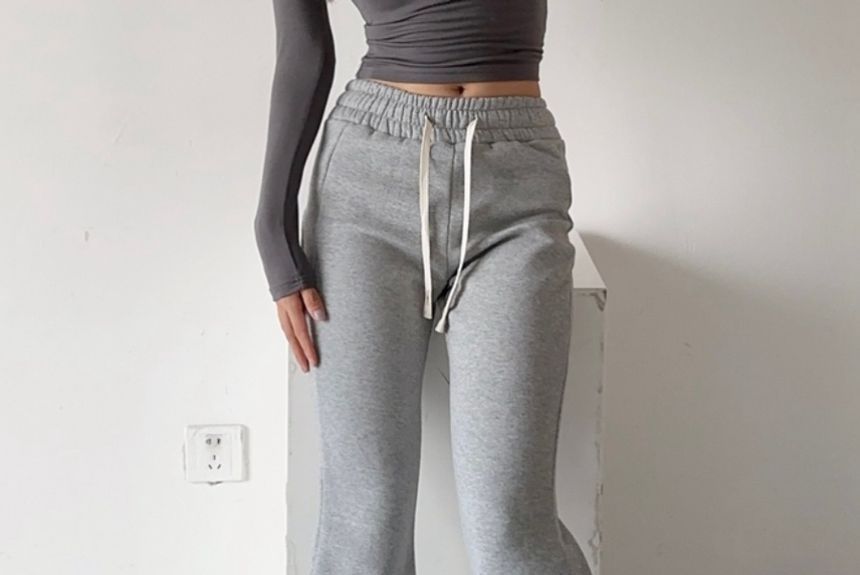 Ulark - High Rise Plain Flared Sweatpants