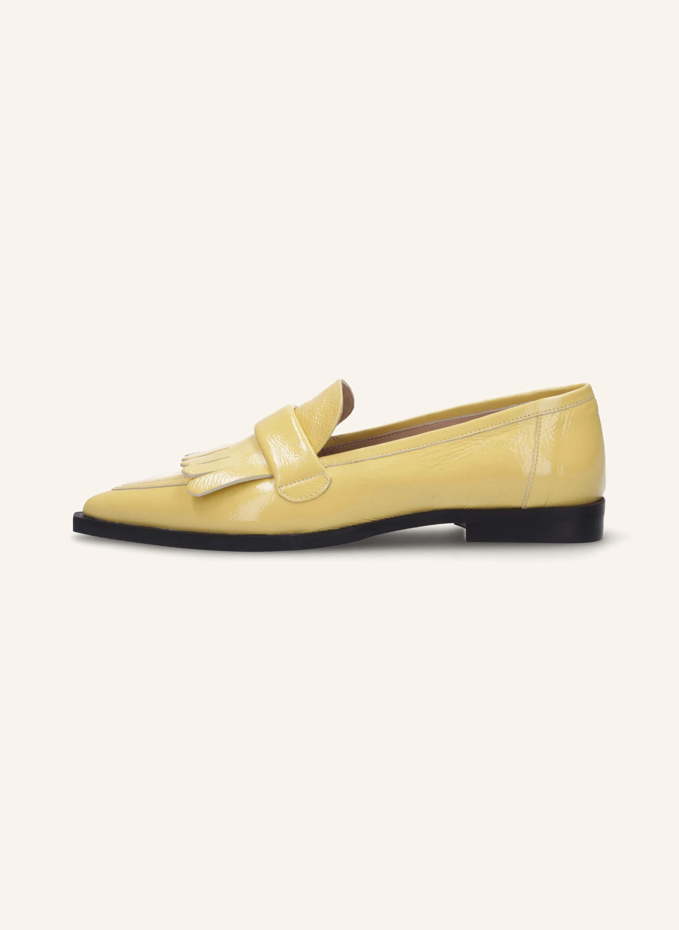 THEA MIKA Loafer