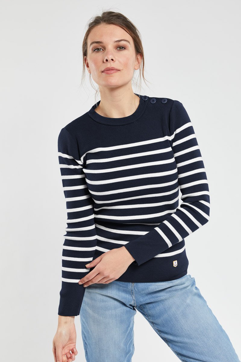 Pull marin rayé 