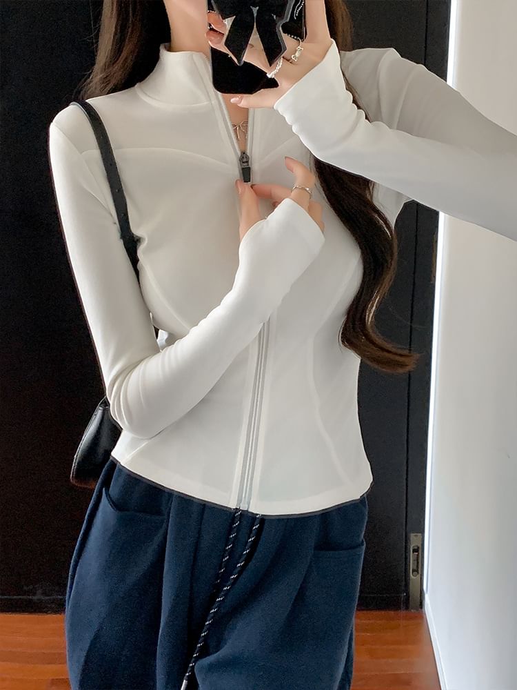 Trendycas - Effen cropped jack met opstaande kraag en rits