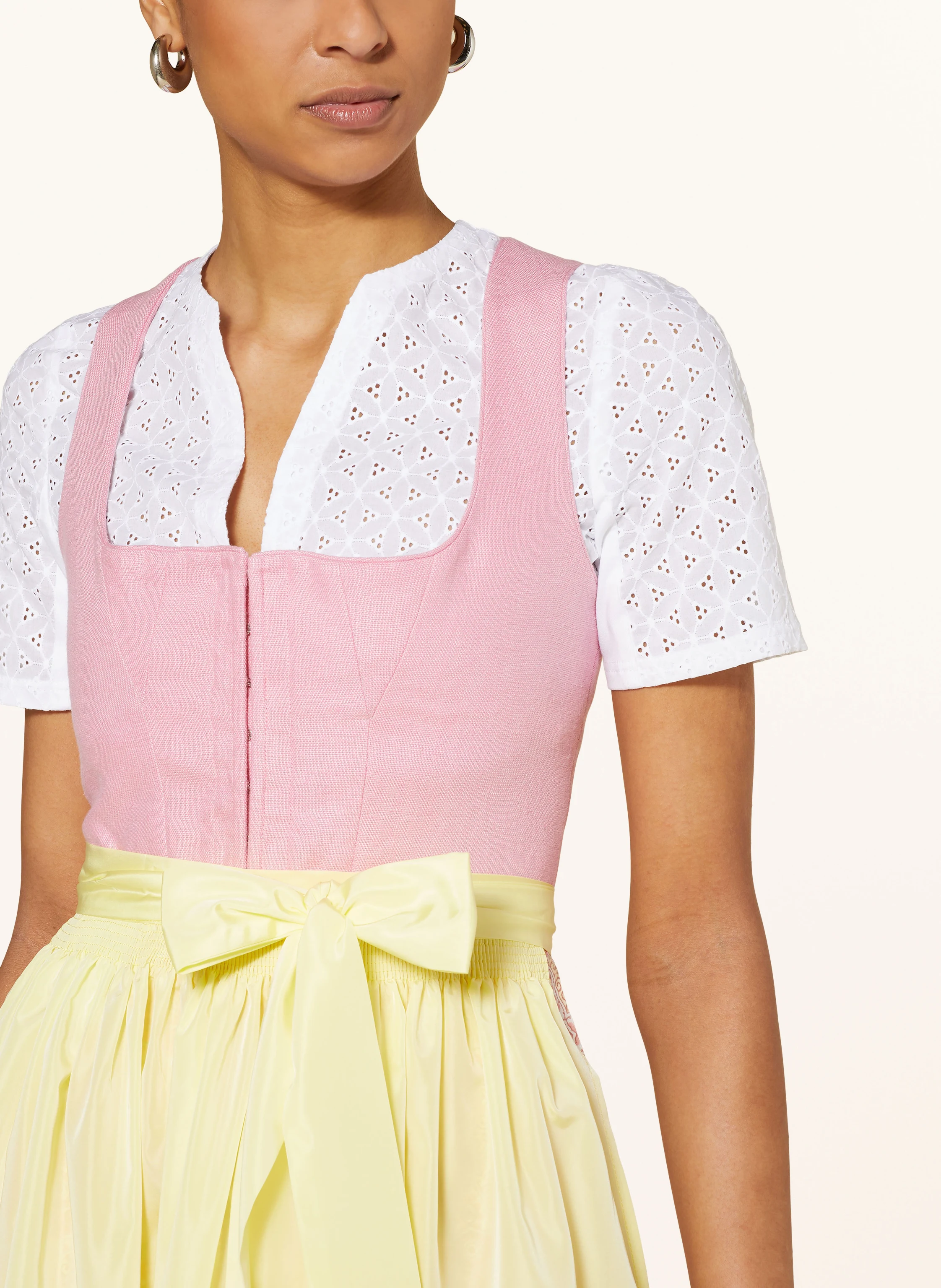 Johann & Johanna Dirndl WIESSEE mit Leinen