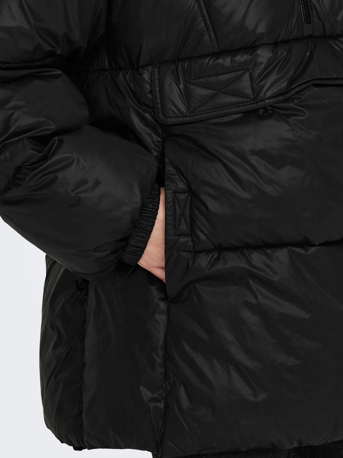 ONLSOPHIE Anorak Black