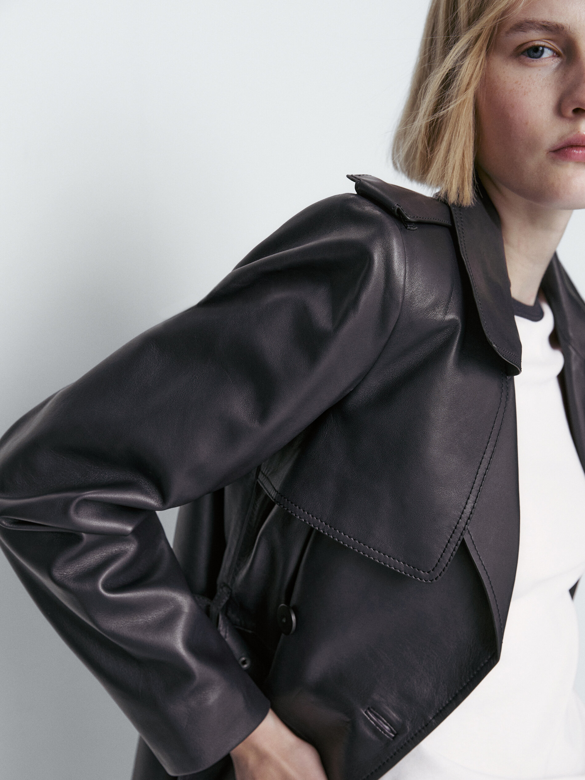 Chaqueta trench coat curto napa - AZUL MARINO