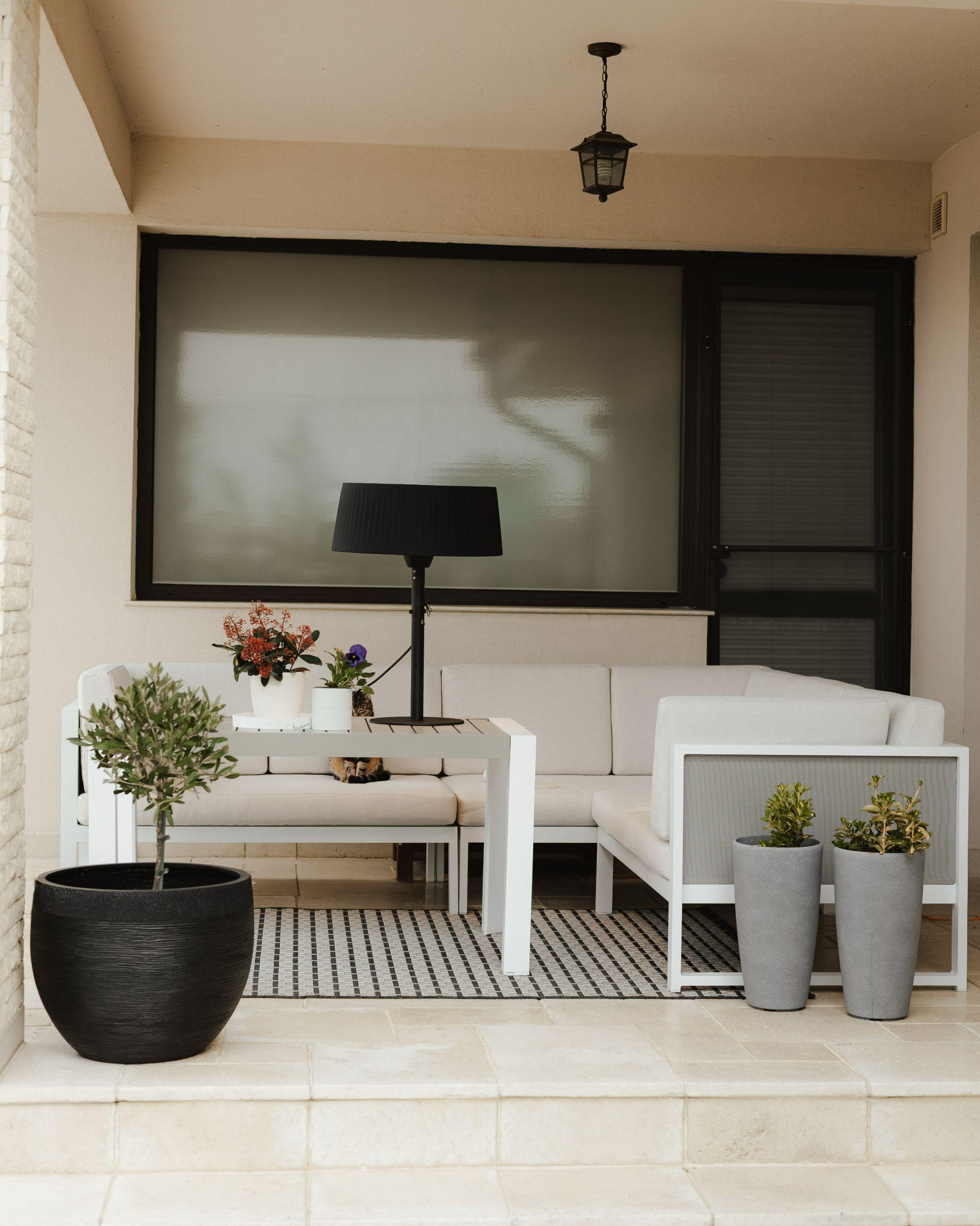 Bloempot ZAKROS 50 cm Zwart