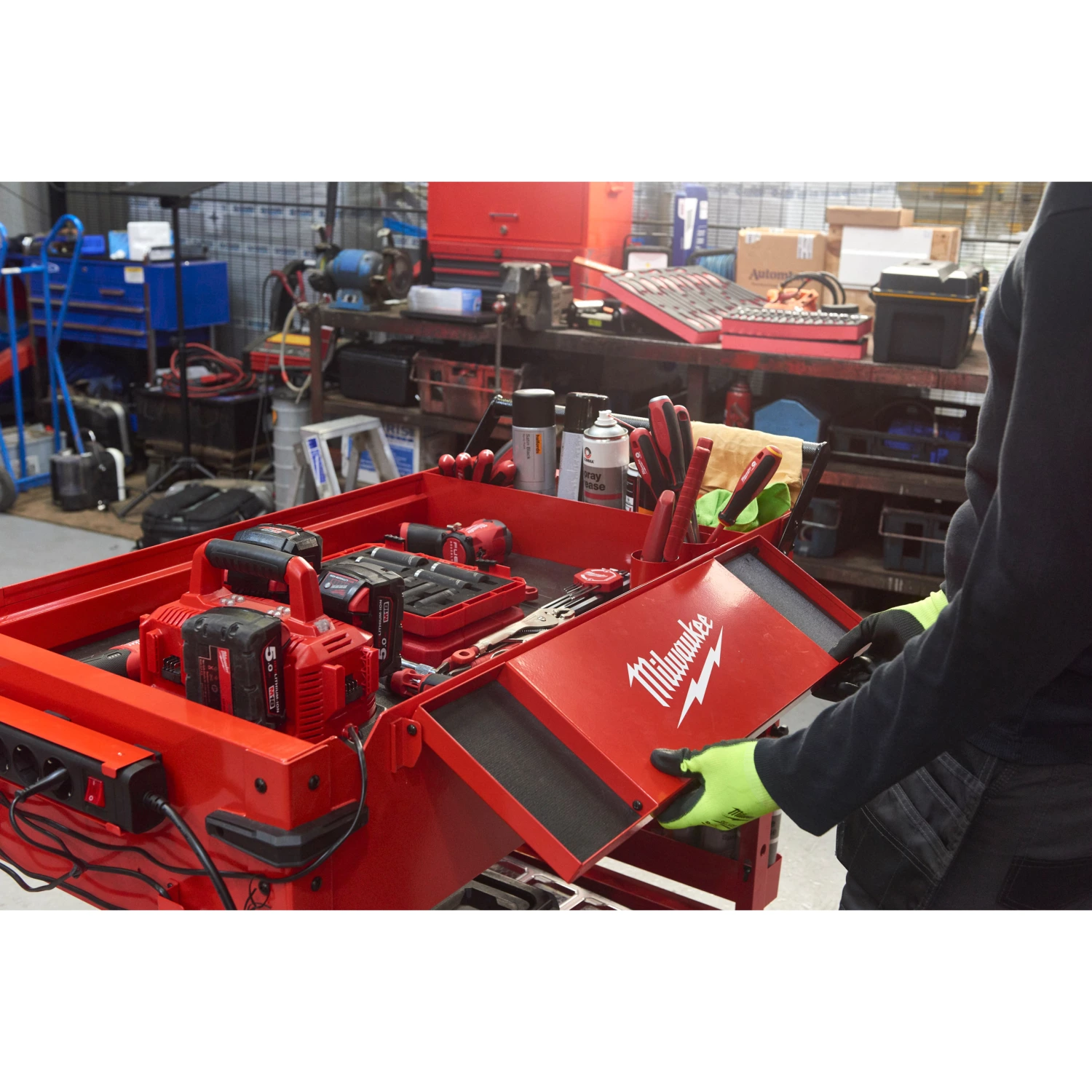 Milwaukee 4932478856 Stalen gereedschapswagen - 40˝ / 102 cm