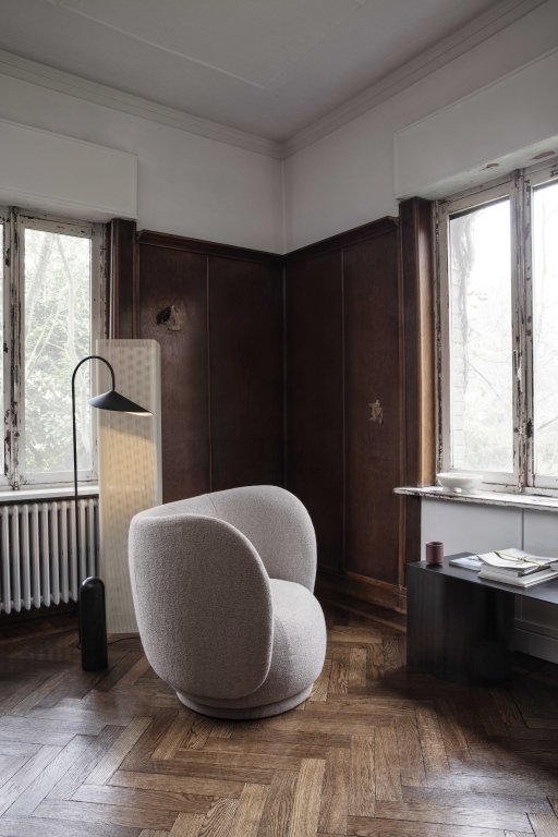 Ferm Living Arum vloerlamp zwart