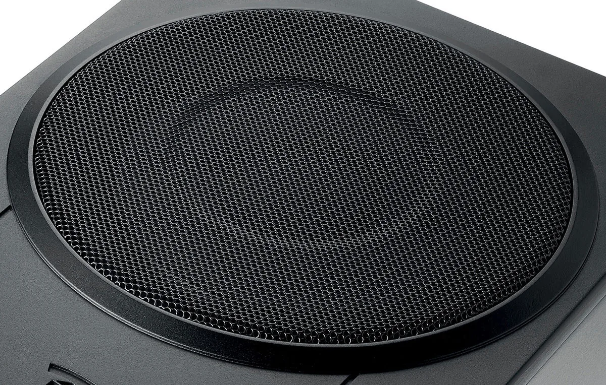 Focal Isub Active Subwoofers voiture