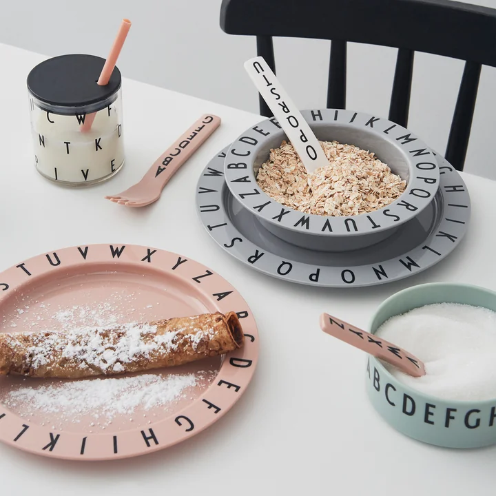 Design Letters - Eat & Learn Tritan Teller tief, weiss