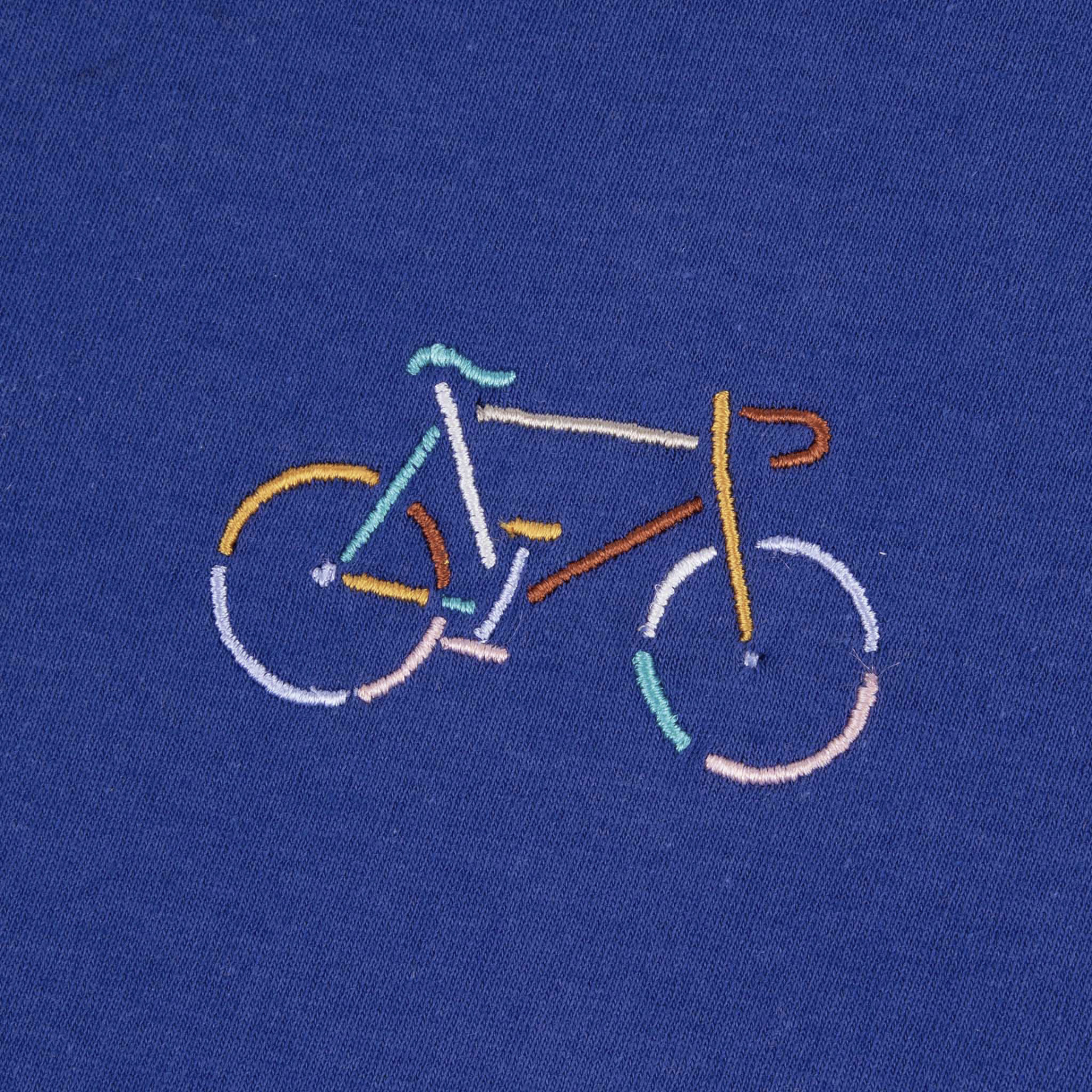 T-shirt bleu indigo vélo brodé coton et coton recyclé - modèle arcy