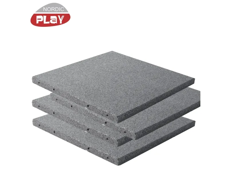Gummiflise 50x50x3 cm grå NORDIC PLAY Active 7,5 m2 - 30 stk. (810-173)