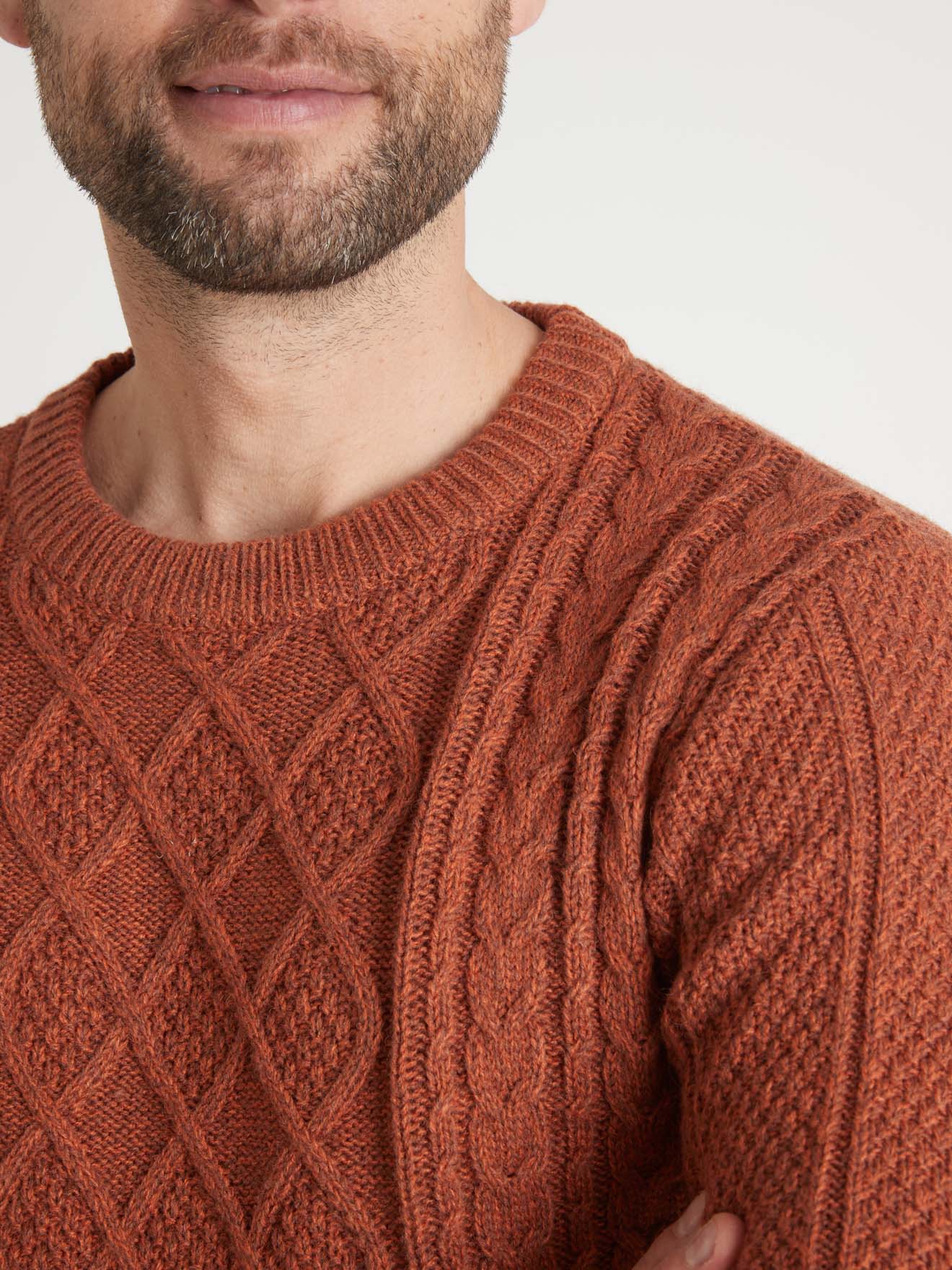 Pull torsadé encolure ronde