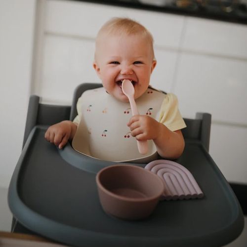 Mushie siliconen kinderkom met zuignap - natural
